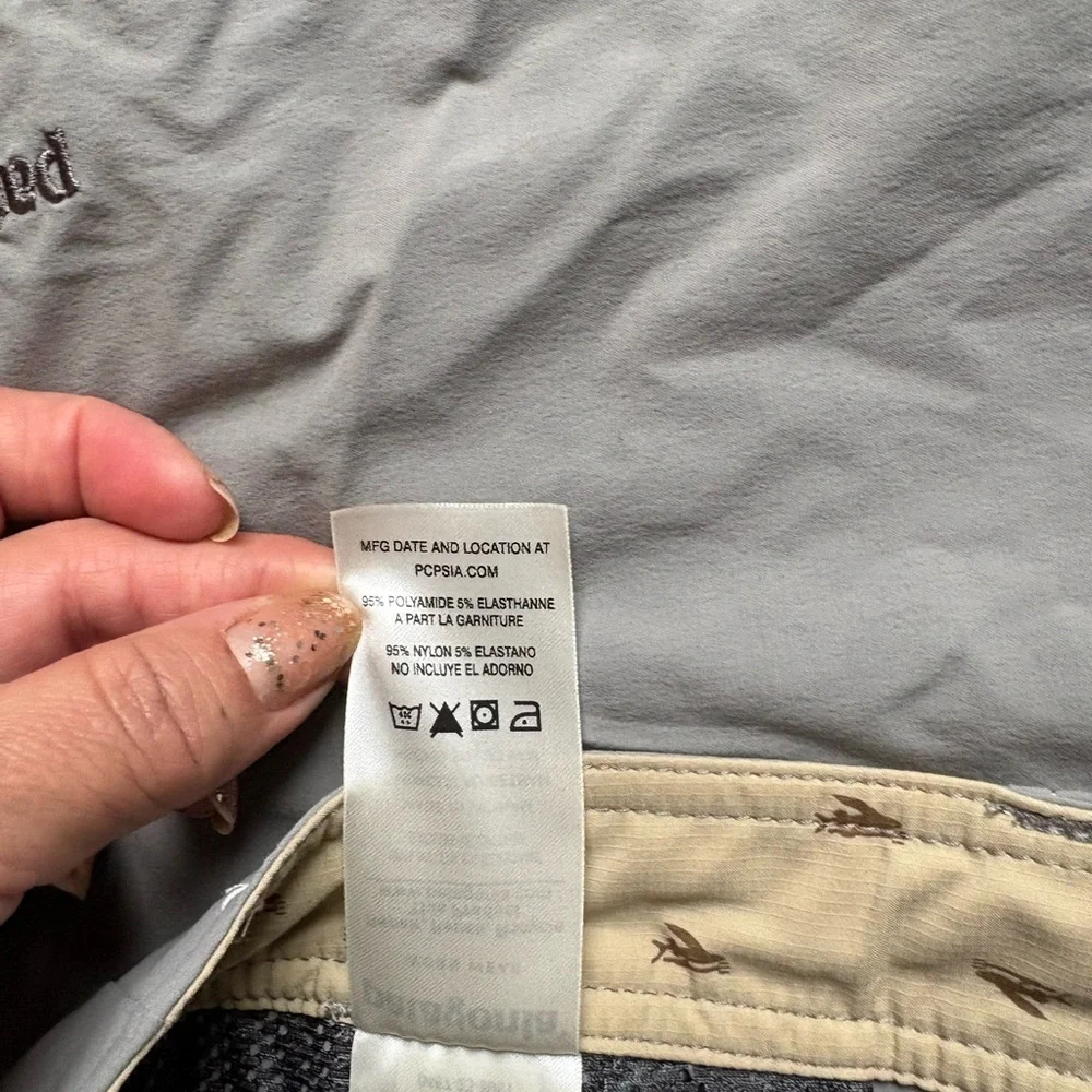 Patagonia Wavefarer Stretch Walking Shorts Mens Hiking Fishing Trail size 36.